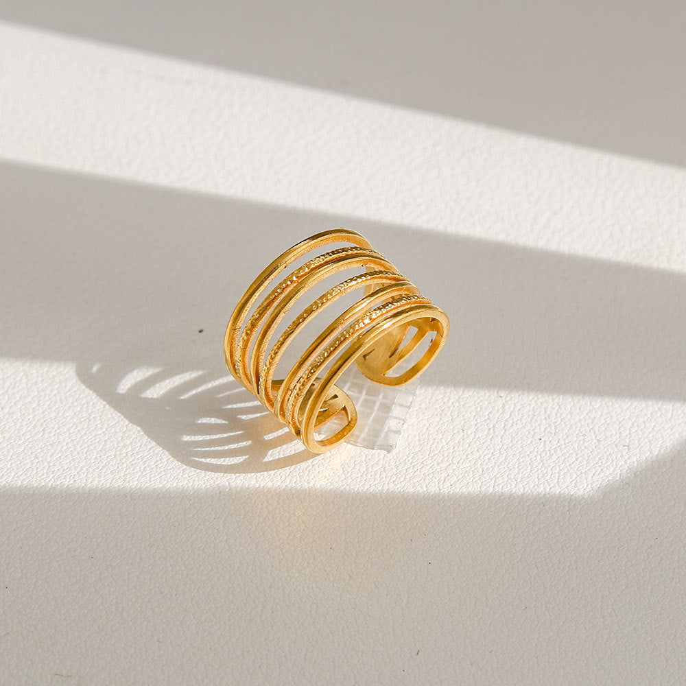 Anello di tendenza da donna in acciaio inossidabile geometrico placcato oro con perle e fiori stile Instagram