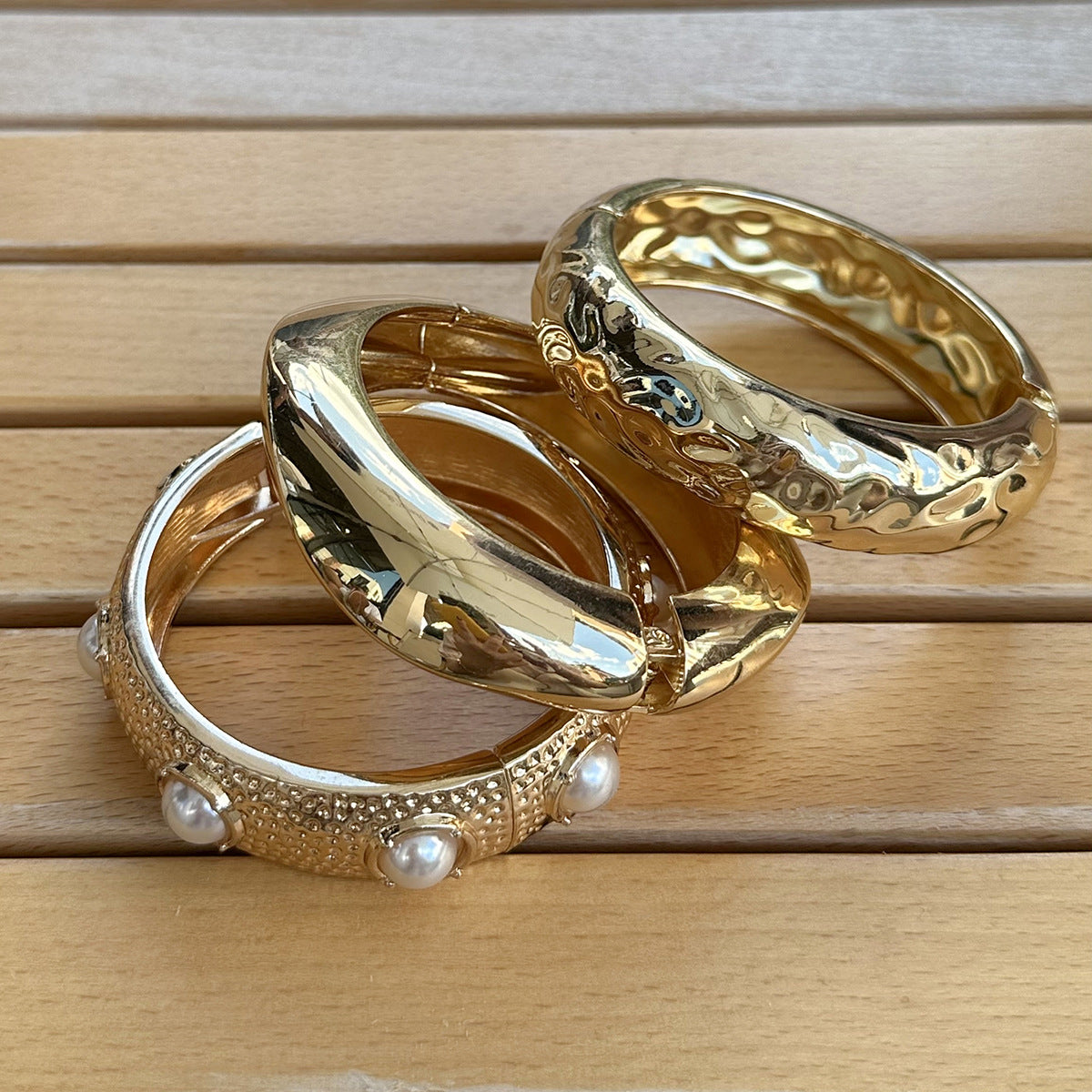 Luxury Elegant Plated Alloy Wide Cuff Bracelet with Pearl Accents