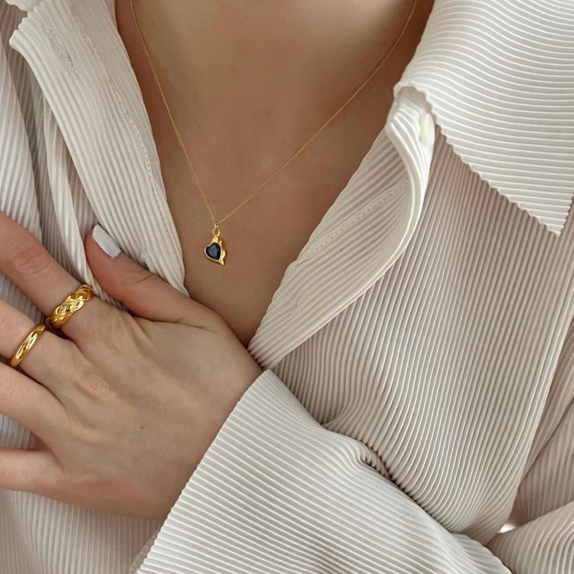 Collana Minimalista a Cuore in Argento Sterling 925 con Intarsio in Zirconia Nera, Delicata Catena di Perline, Elegante Ciondolo Geometrico