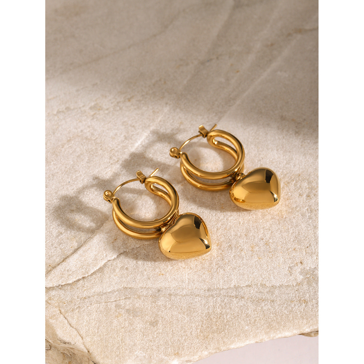 Orecchini scorrevoli a forma di cuore in acciaio inossidabile placcato oro 18K da donna