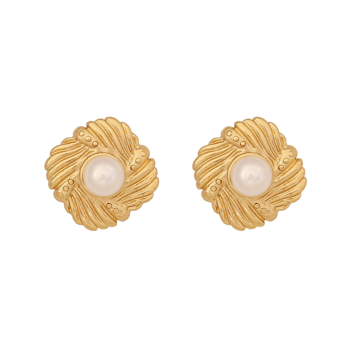 Fashionable OL Style Shell-Shaped Stainless Steel Stud Earrings with Pearl Inlay and Plated Finish