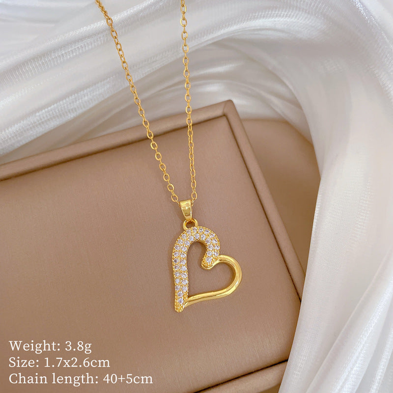Collana di Lusso a Cuore in Acciaio al Titanio con Intarsi di Strass per Donne e Uomini, Delicata Catena alla Clavicola con Design Geometrico