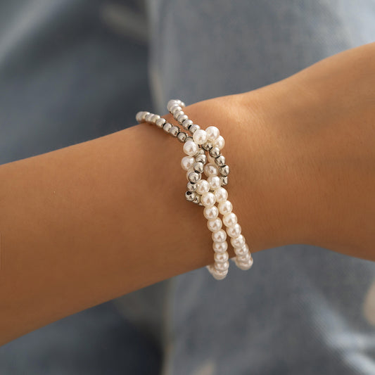 Set di braccialetti minimalisti con fiocco e perline, perle finte e finitura placcata, da donna