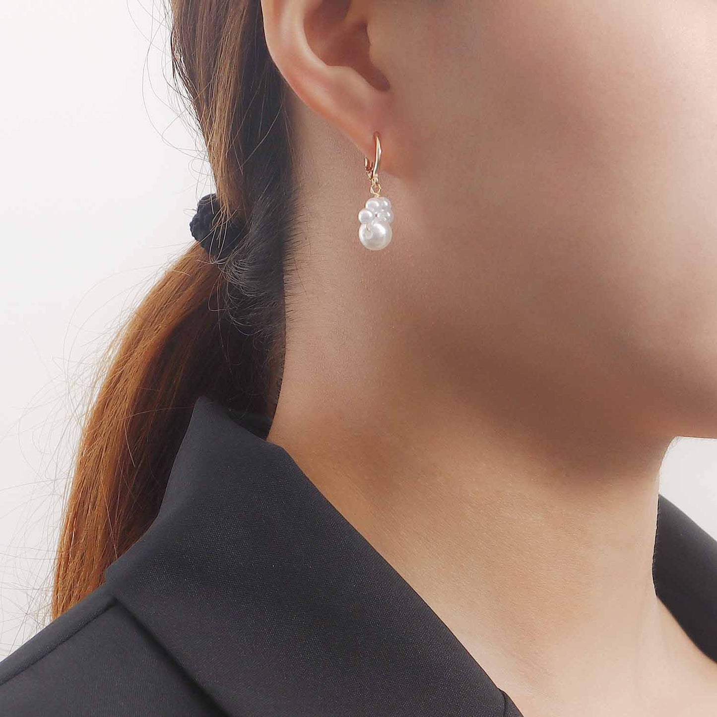 Vintage-Style Geometric Alloy Dog Paw Print Earrings with Electroplated Finish for Women