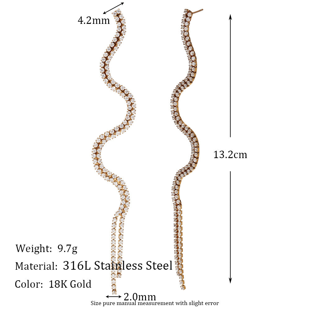 Orecchini alla Moda Geometrici in Acciaio al Titanio con Placcatura in Oro 18K, Accento in Zircone, Design Pendente ad Arco per Abiti da Sera