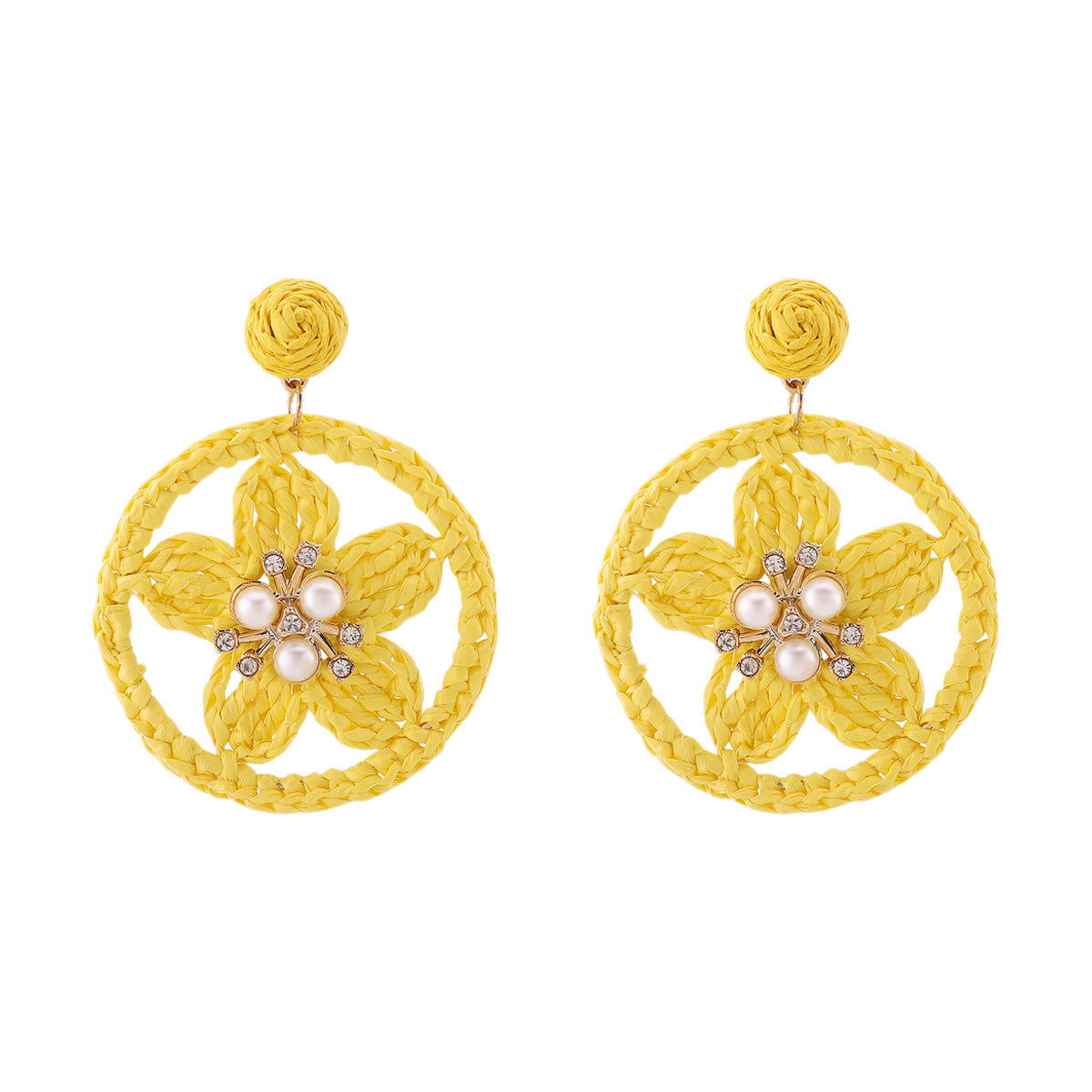 Orecchini a perno con fiore in rafia fatti a mano con strass e perle finte, stile vacanza, per donna