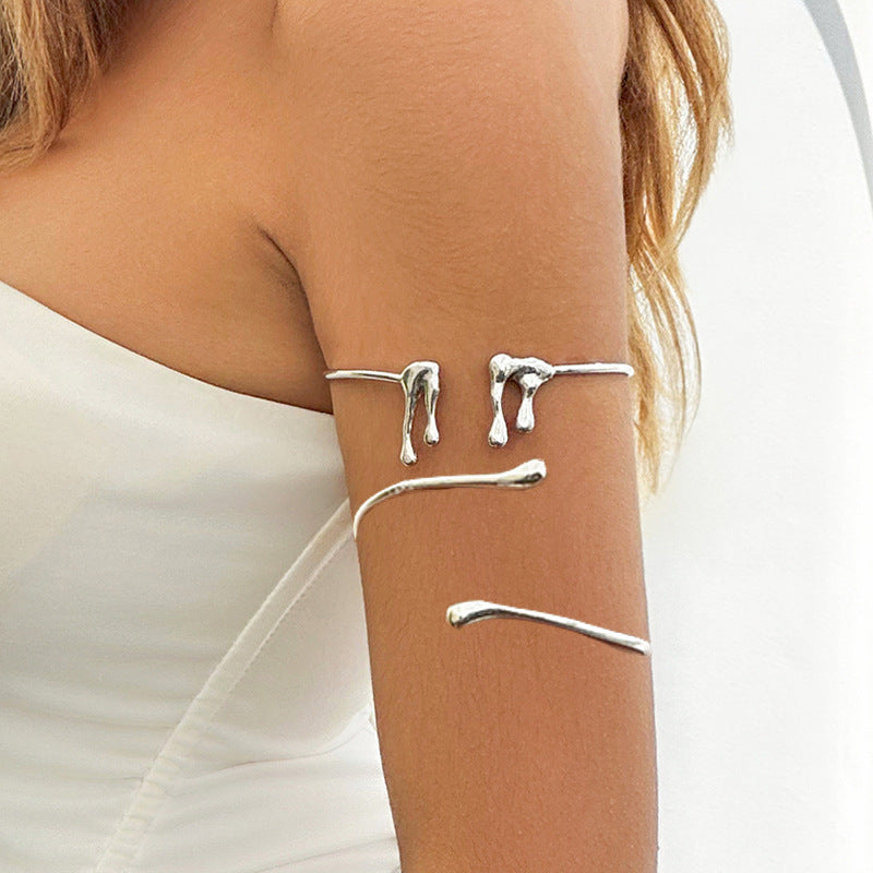 Minimalist Geometric Teardrop Zinc Alloy Plated Open Arm Cuff for Women