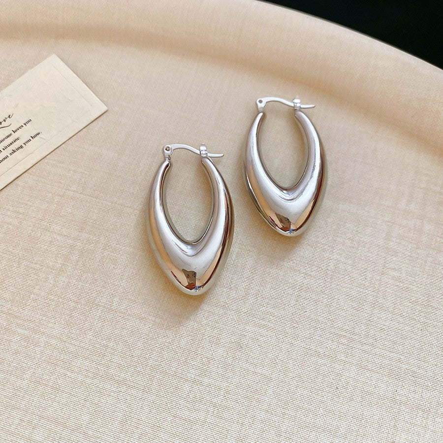 Aretes Geométricos Minimalistas de Cobre con Acabado Chapado para Mujer Pendientes Modernos y Versátiles