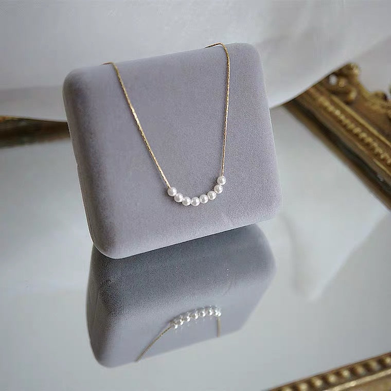 Minimalist 18K Gold Plated Titanium Steel Smile Pearl Pendant Necklace Unisex Clavicle Chain