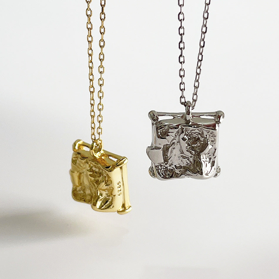 Collar con colgante texturizado geométrico cuadrado de plata de ley 925 minimalista con cadena de bolas