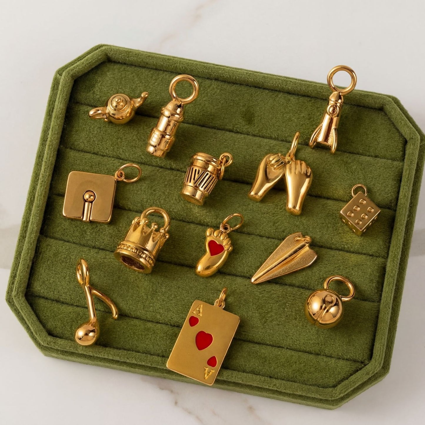 Barra de dijes redondos de estrella y corazón de acero inoxidable chapado en oro vintage para zapatos DIY