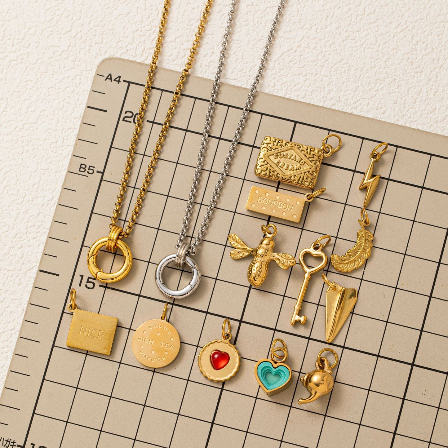 Casual Elegant Heart Stainless Steel PVD 18K Gold Plated Pendant Necklace for Unisex