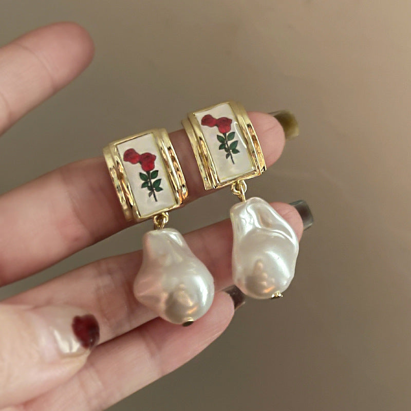Chic Vintage Pearl Stud Earrings with Floral Bow Leaf Diamond Drop Geometric and Animal Motifs in Steel Posts