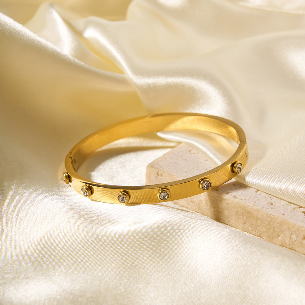 Minimalist Geometric Rhinestone-Embellished 18K Gold-Plated Stainless Steel Bracelet for Women