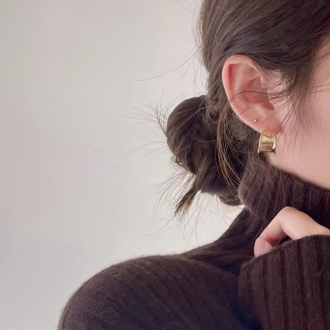 Minimalist Matte Silver Hoop Earrings with Micro-Pave Setting in 925 Sterling Silver