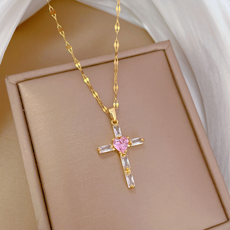 Collana di lusso rosa con croce in strass, girocollo in acciaio inossidabile e titanio, ciondolo a luna geometrico