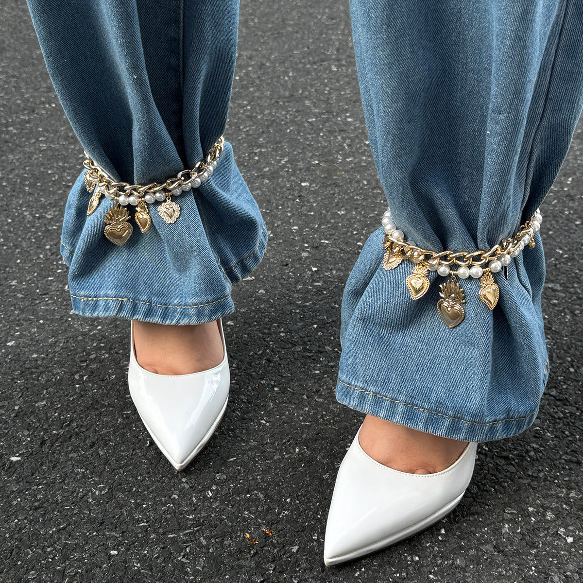 Vintage Heart-Shaped Alloy Anklet with Pearl Accents for Women, Fashionable Pants Hem Decor and Beaded Foot Jewelry