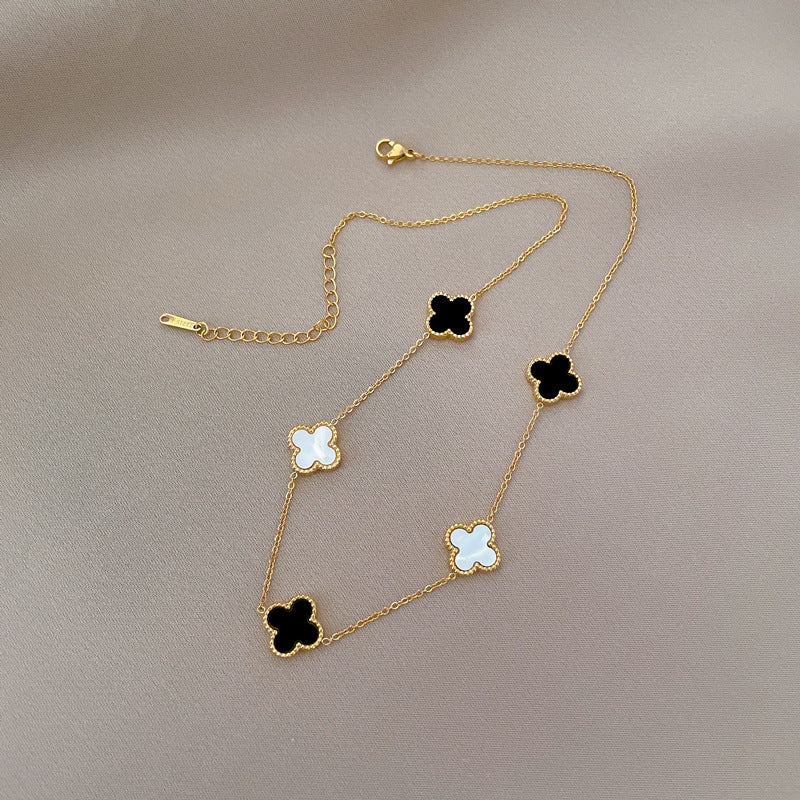 Collana Minimalista a Doppio Lato in Acciaio al Titanio con Trifoglio Portafortuna e Placcatura in Oro per Donna e Uomo, Ciondolo Geometrico, Catena per Clavicola