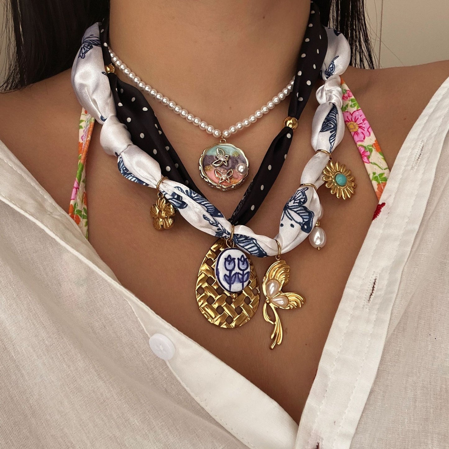 Casual Butterfly Stainless Steel Necklace with Pearl Inlay Plated Finish Unisex