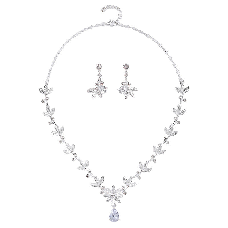 Conjunto de collar y pendientes de aleación con colgante de estilo floral fresco y dulce con motivos de margaritas y hojas para mujer, collar con relicario y pendientes galvanizados