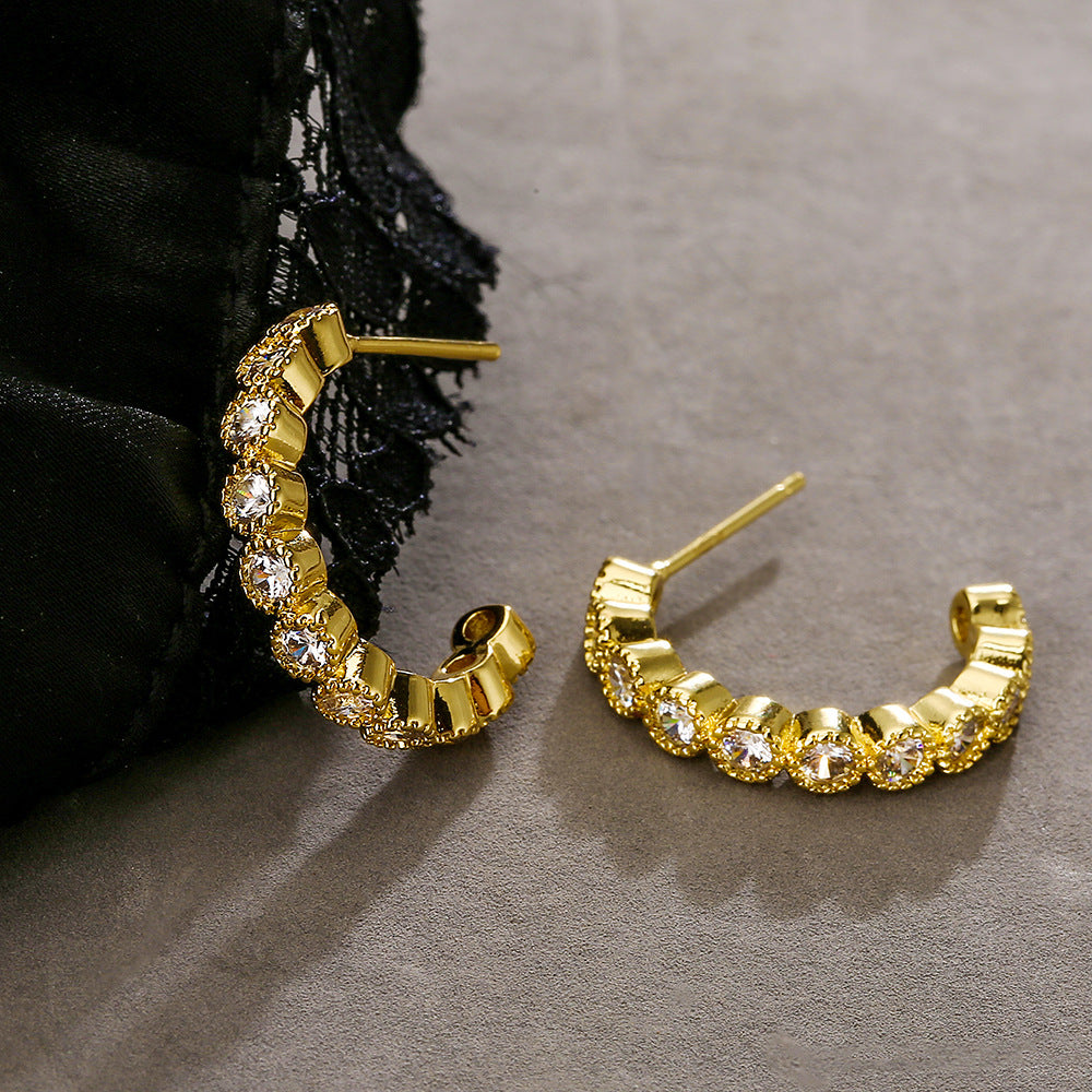 Minimalist Geometric Irregular C-Shaped Earrings for Women in Brass with Gold Plating and Zircon Accents