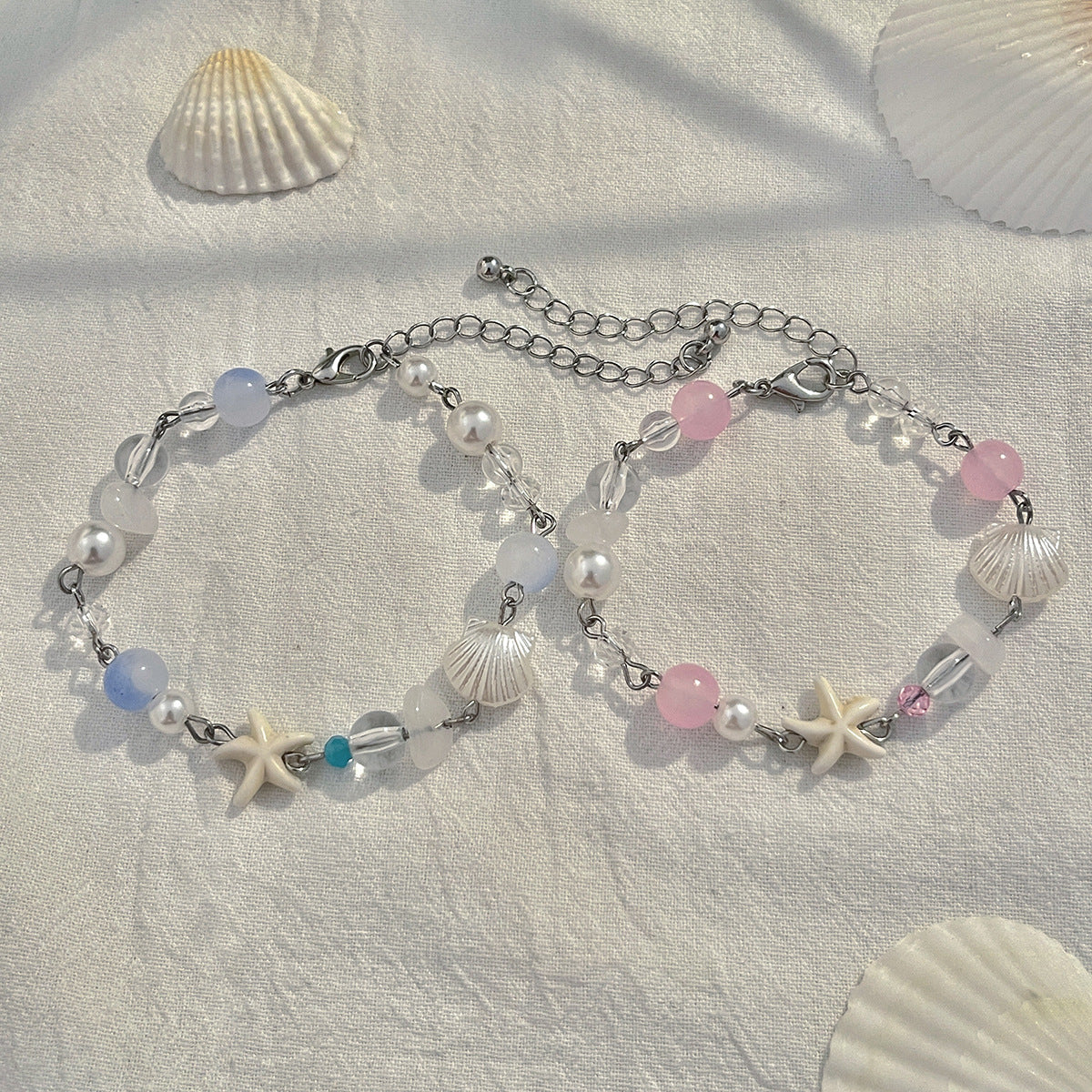 Minimalist Seashell and Starfish Tassel Bracelet in Acrylic with Handmade Craftsmanship for Women