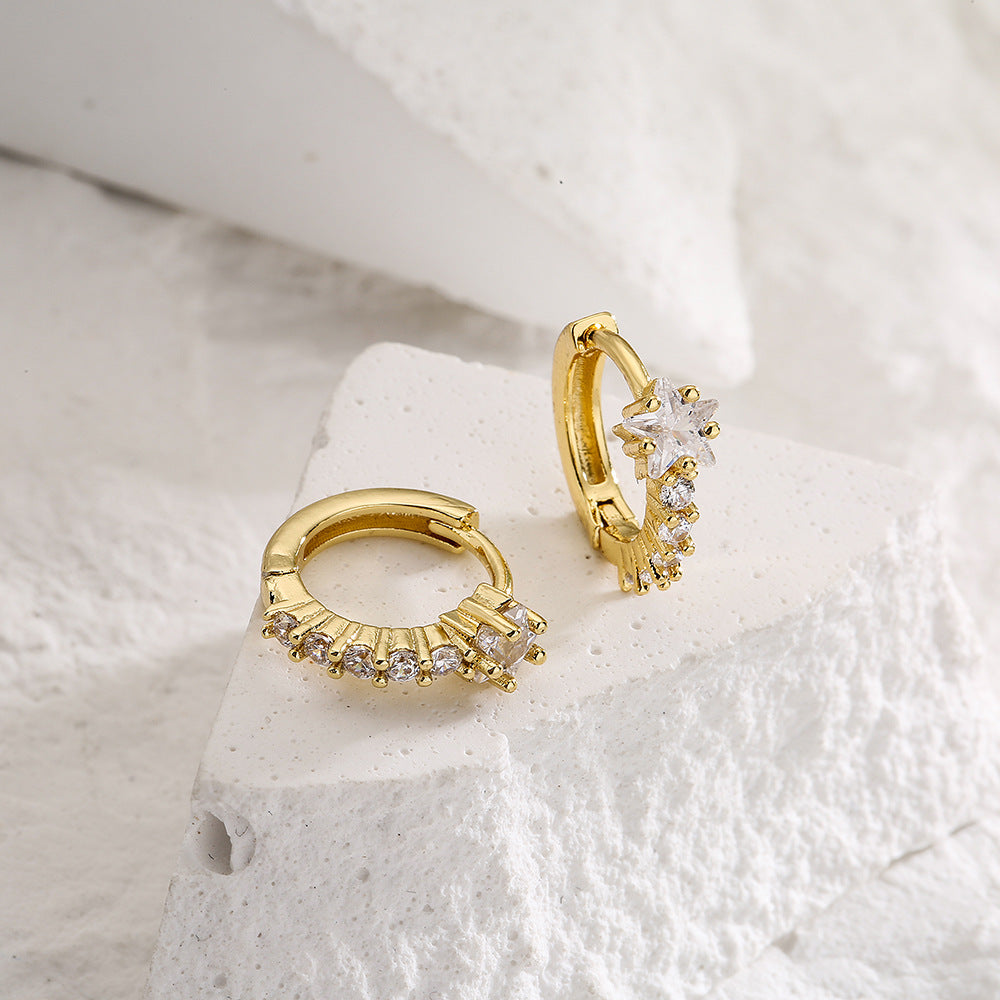 Orecchini da donna geometrici minimalisti in rame con placcatura in oro vero e intarsio di zirconi