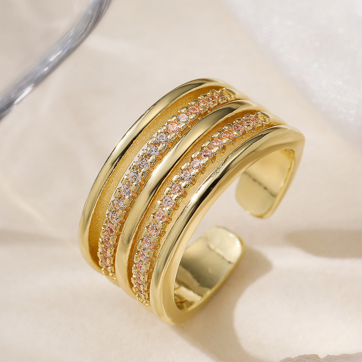Minimalist Geometric Open Ring Micro-Set Zircon 18K Gold Plated Copper Fashion Jewelry for Women