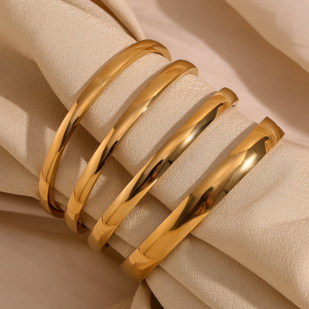 Minimalist Elegant 18K Gold Plated Stainless Steel Geometric Bangle for Women