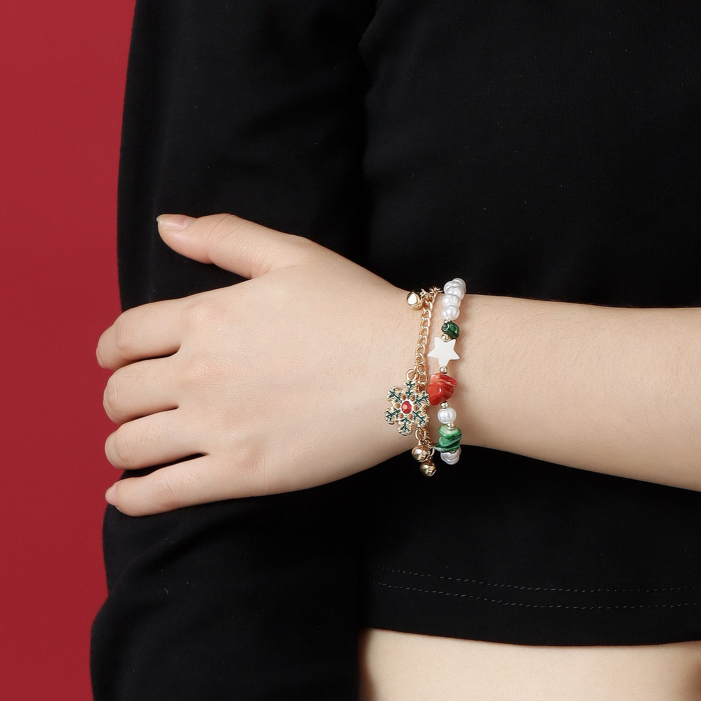 Original Design Irregular Star Snowflake Bell Charm Bracelet with Plated Finish for Women and Men