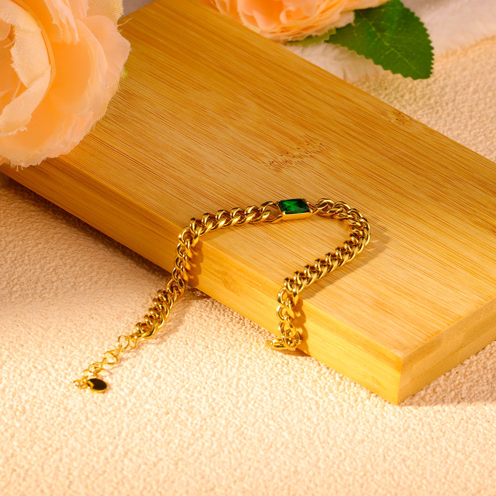 Fashionable Geometric Titanium Steel Bracelet for Women with Gold Plating and Rhinestone Inlay, Minimalist and Versatile Design