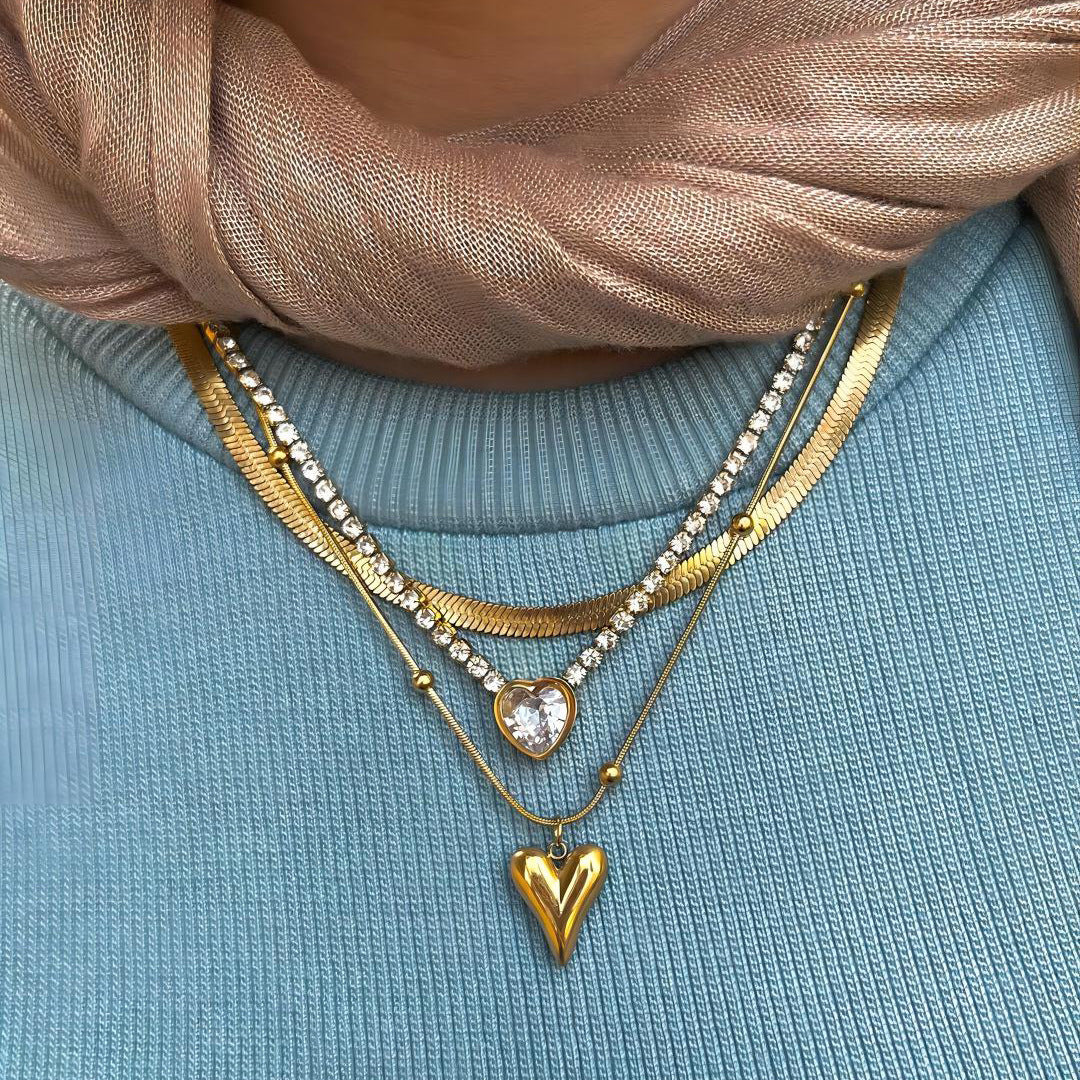 Collar colgante de corazón doble minimalista en acero inoxidable con acabado chapado para mujer y hombre