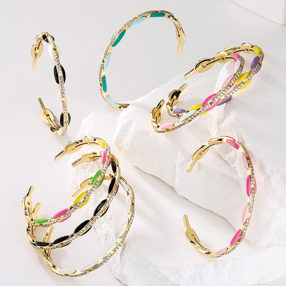Ins Style Pig Nose Open Bangle Bracelet for Women in Copper with 18K Gold Plating and Colorful Enamel Zirconia