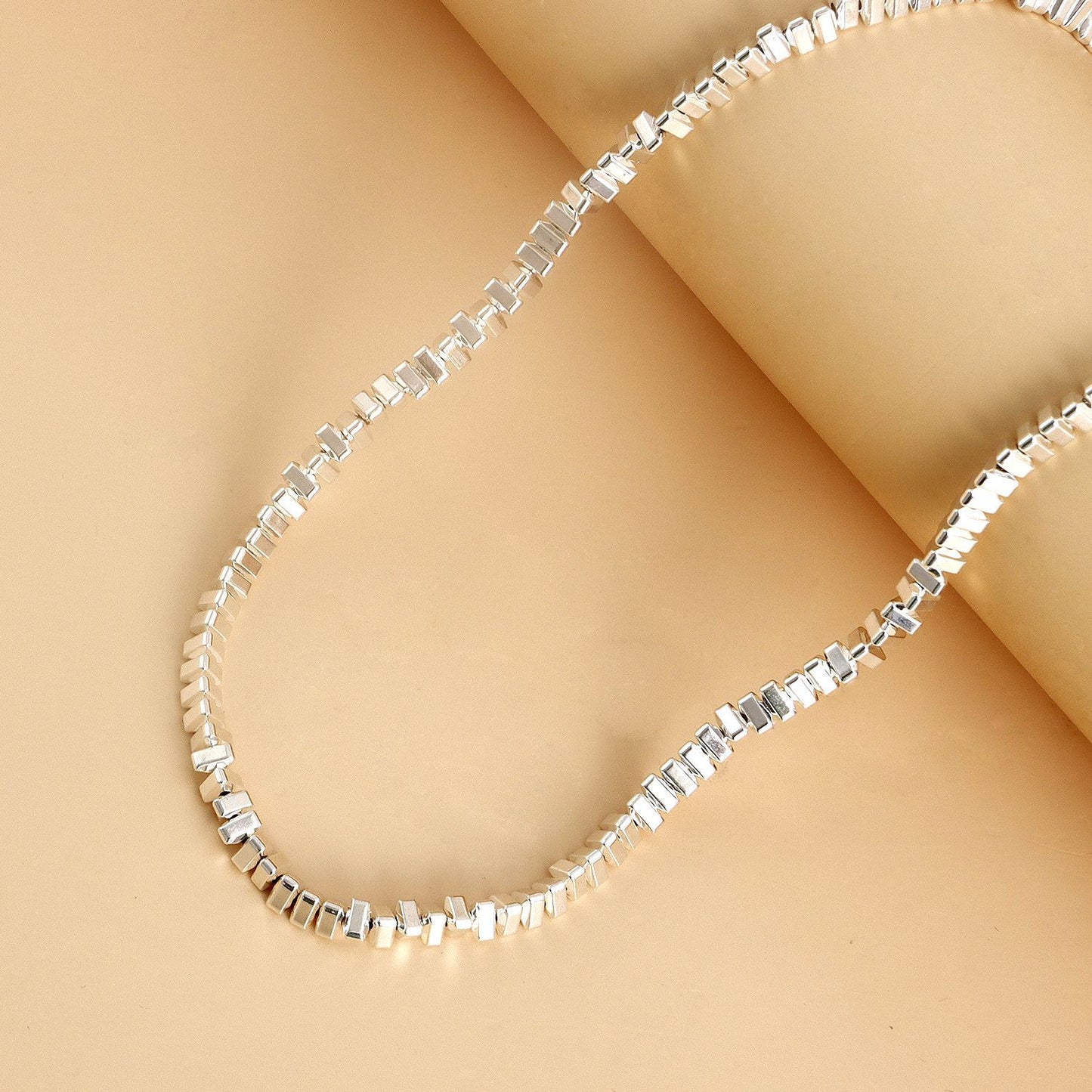 Geometric Triangle Pendant Necklace for Women Alloy Plated Clavicle Chain with Fashion Casual Style