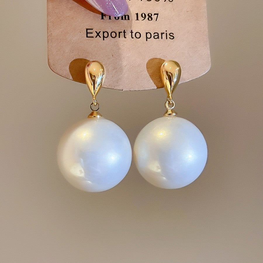 Orecchini a perno con perle stile vintage francese elegante con perni in acciaio placcato per donna, uso quotidiano, design rotondo geometrico minimalista, look di lusso