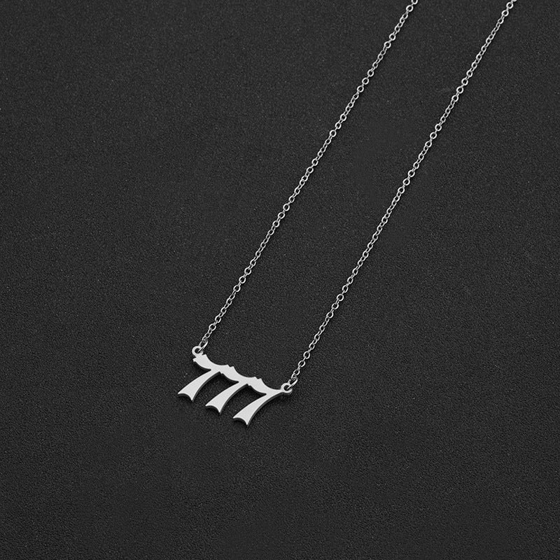 Collana con Ciondolo Numerico Geometrico in Acciaio Inossidabile Minimalista da Donna con Finitura Placcata e Catena a O