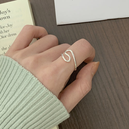 Minimalist Geometric Irregular Bent Ring for Women in 925 Sterling Silver with Heart-Shaped Design