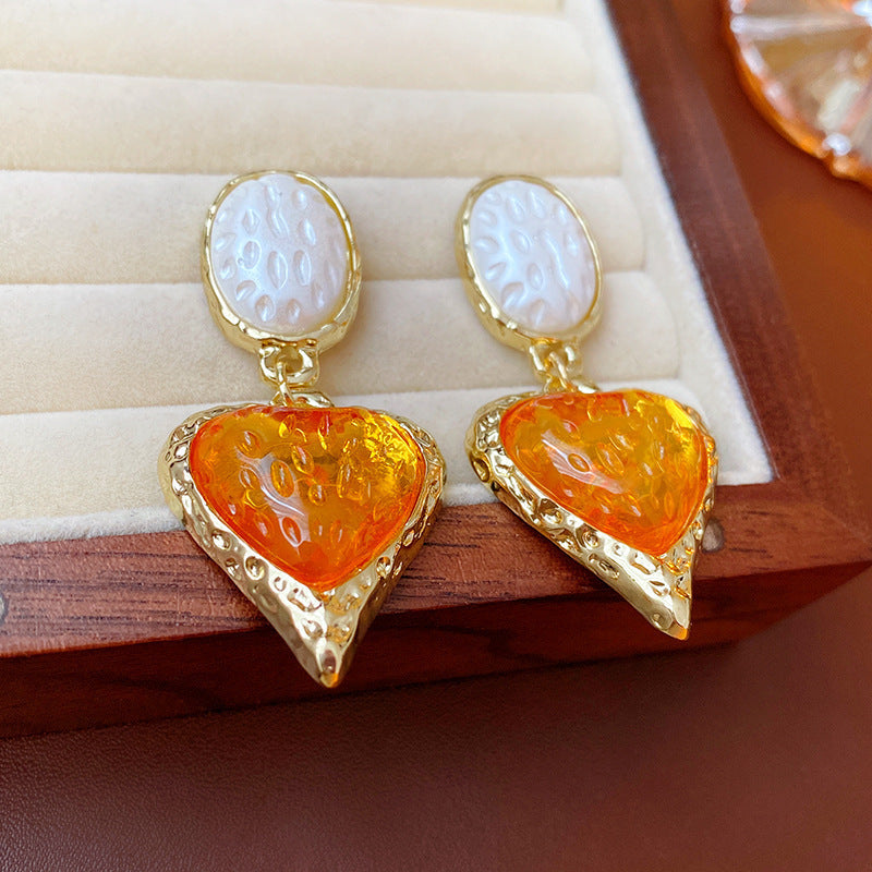 Pendientes Geométricos Vintage con Acentos de Perlas y Base de Cobre Chapado en Oro para Mujer