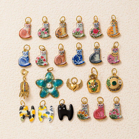 Cute Cat Animal Shape Stainless Steel Ceramic Drip Oil Plated Charm Bar Pendant