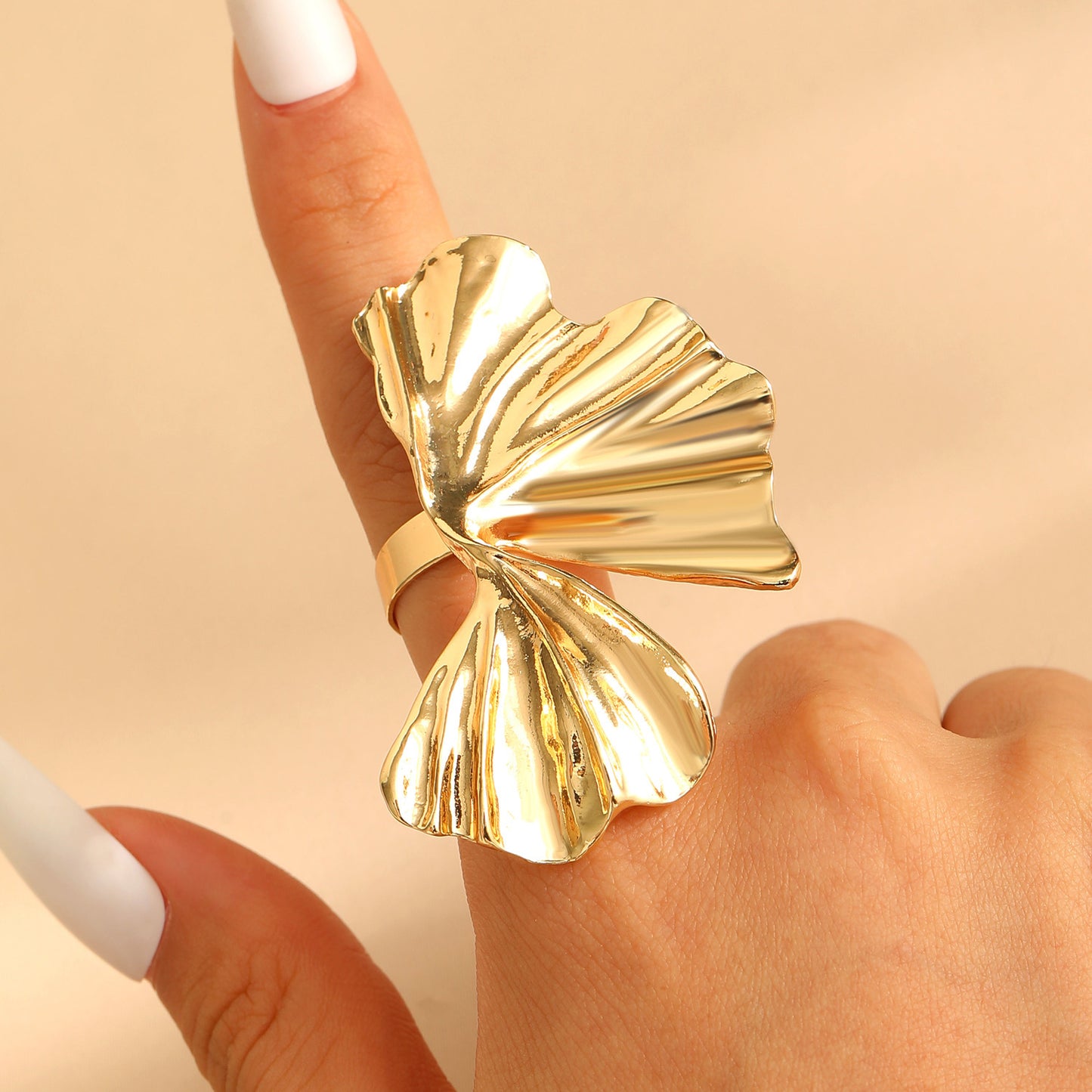 Anello Aperto da Donna a Goccia d'Olio Placcato in Lega con Motivo Floreale Geometrico Esagerato