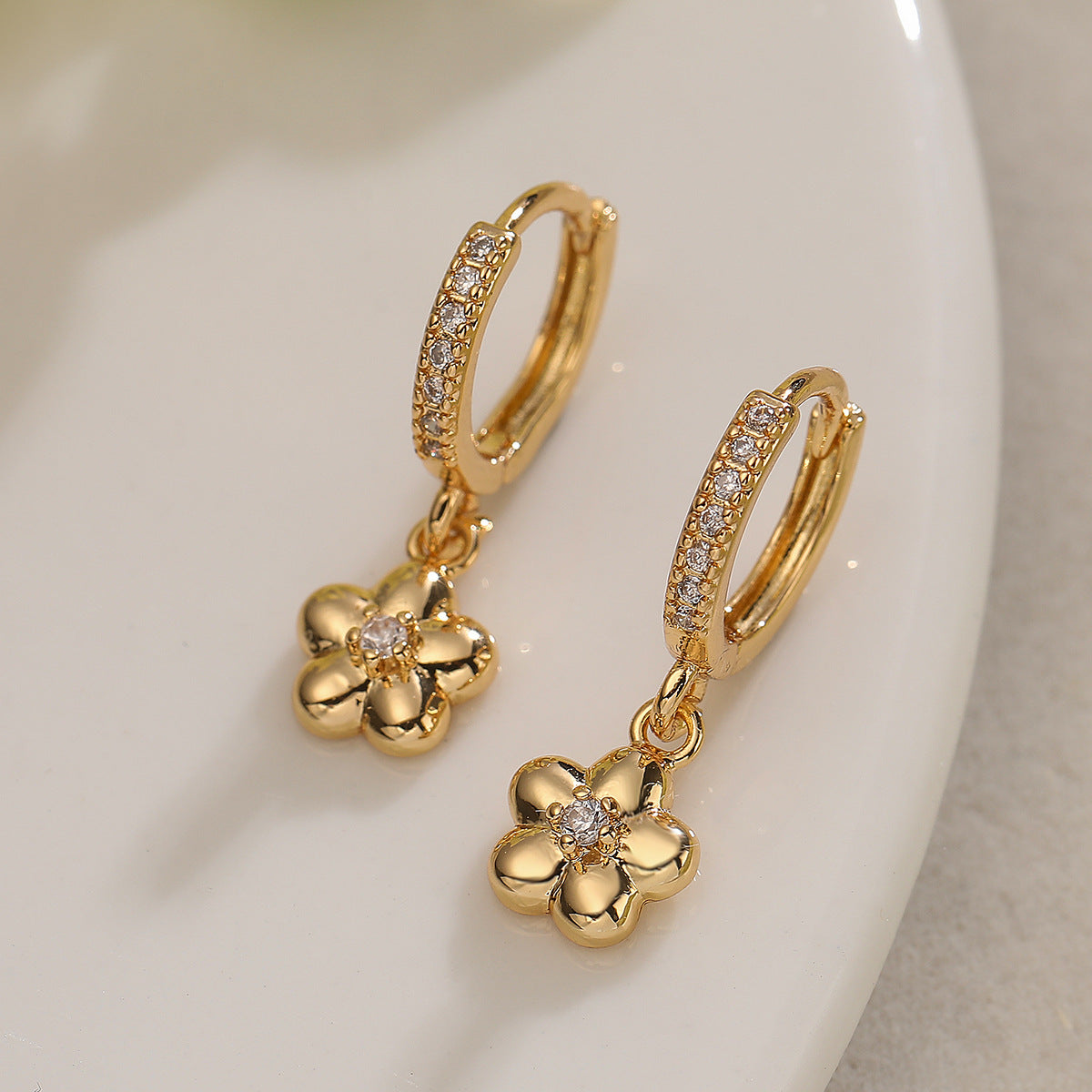 Minimalist Heart Floral Star Pendant Earrings in Copper with Genuine Gold Plating and Zircon Inlay