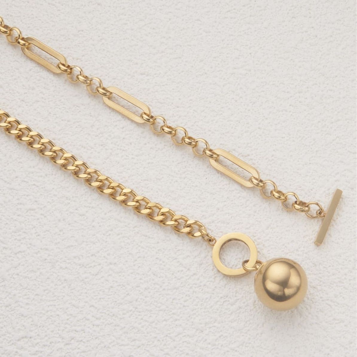Minimalist Geometric Stainless Steel Pendant Necklace with Titanium Steel Ball Charm and Electroplated Finish for Unisex Casual Wear