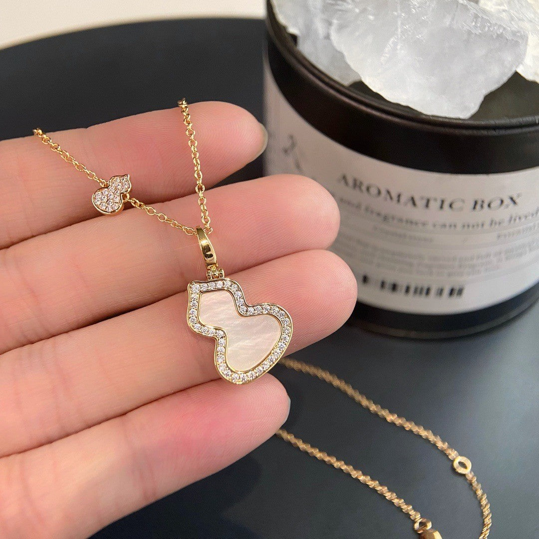 Collana con ciondolo a zucca stile cinese vintage con intarsi in cristallo e agata rossa, placcata in oro 18K su rame