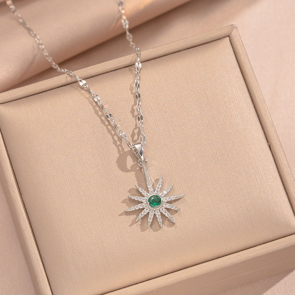 Collana con pendente a stella di lusso con intarsio di strass per donna, placcata oro rame, collana girocollo con catena labbra