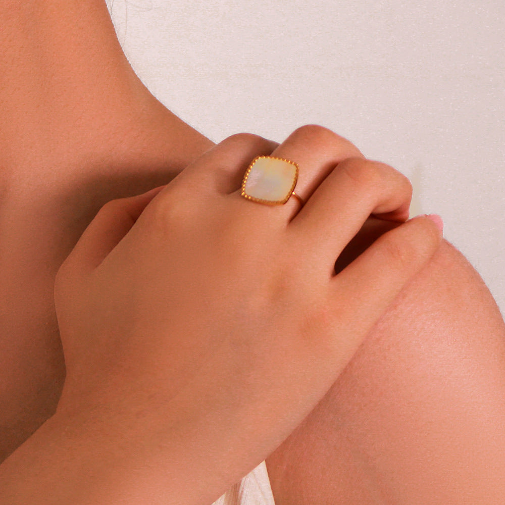 Vintage INS Style Geometric Stainless Steel Ring with 18K Gold Plating and White Mother-of-Pearl Inlay for Women
