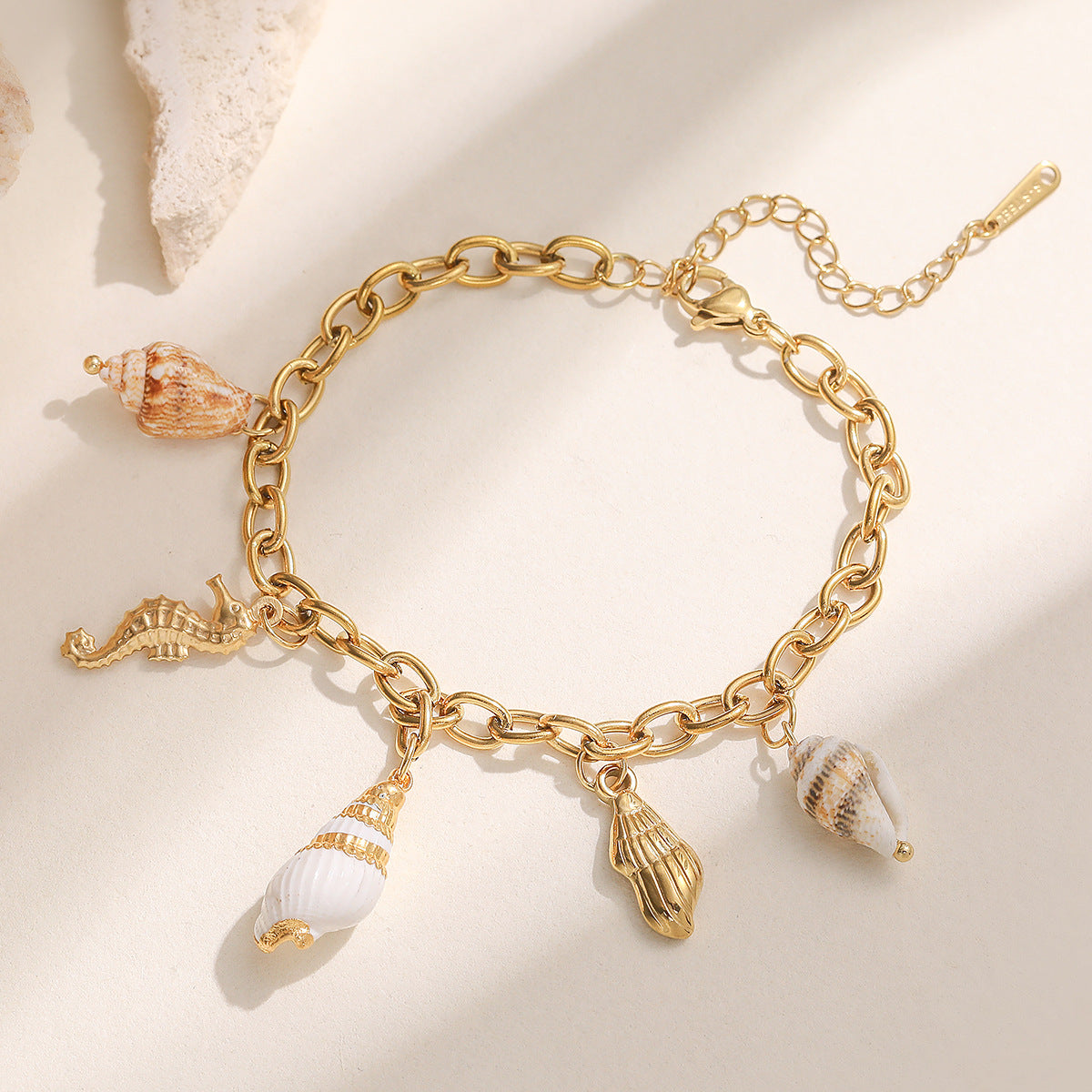 18K Gold Plated Stainless Steel Geometric Shell Seahorse Bracelet for Women