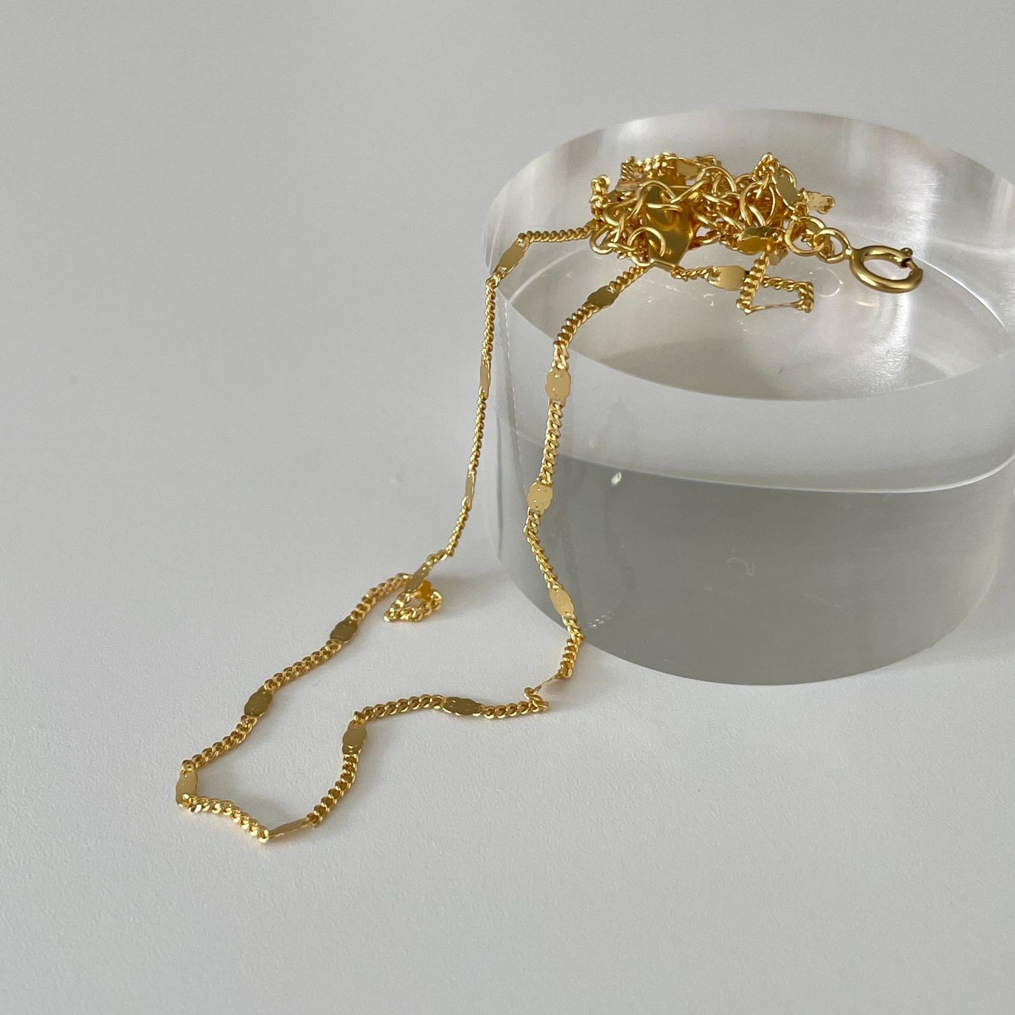 Collana Minimalista Rotonda Color Argento con Motivo Geometrico in Argento Sterling 925 con Catena a Serpente per Donne