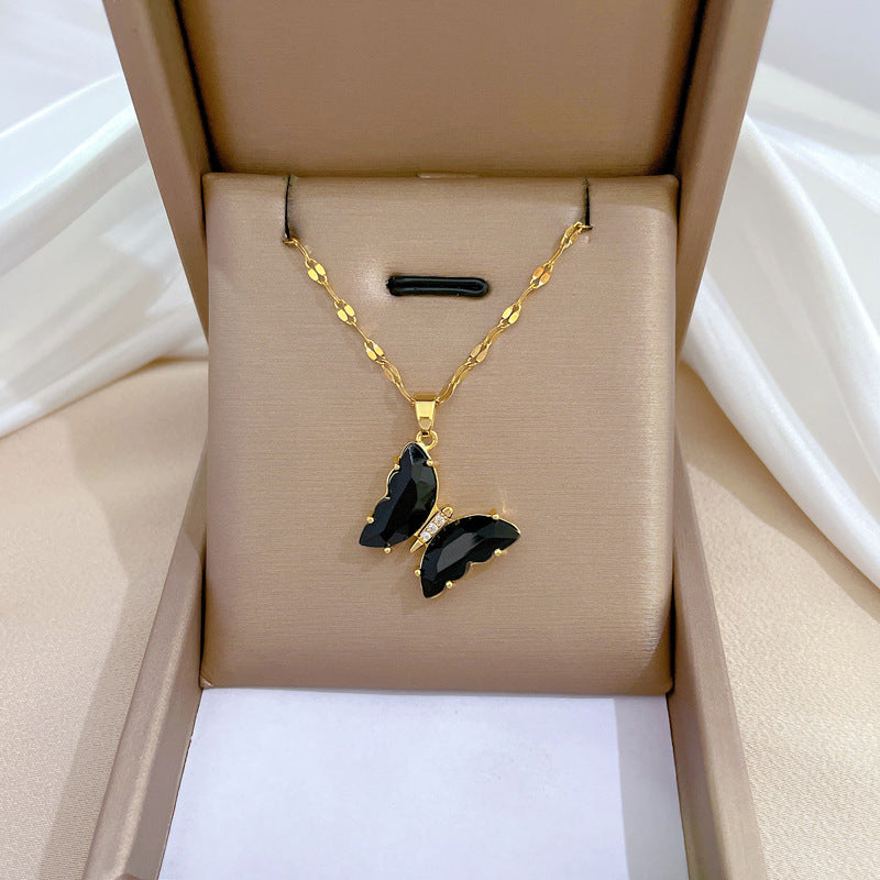 Collana Minimalista con Catena a Labbra in Acciaio al Titanio con Pendente in Rame e Intarsio di Strass