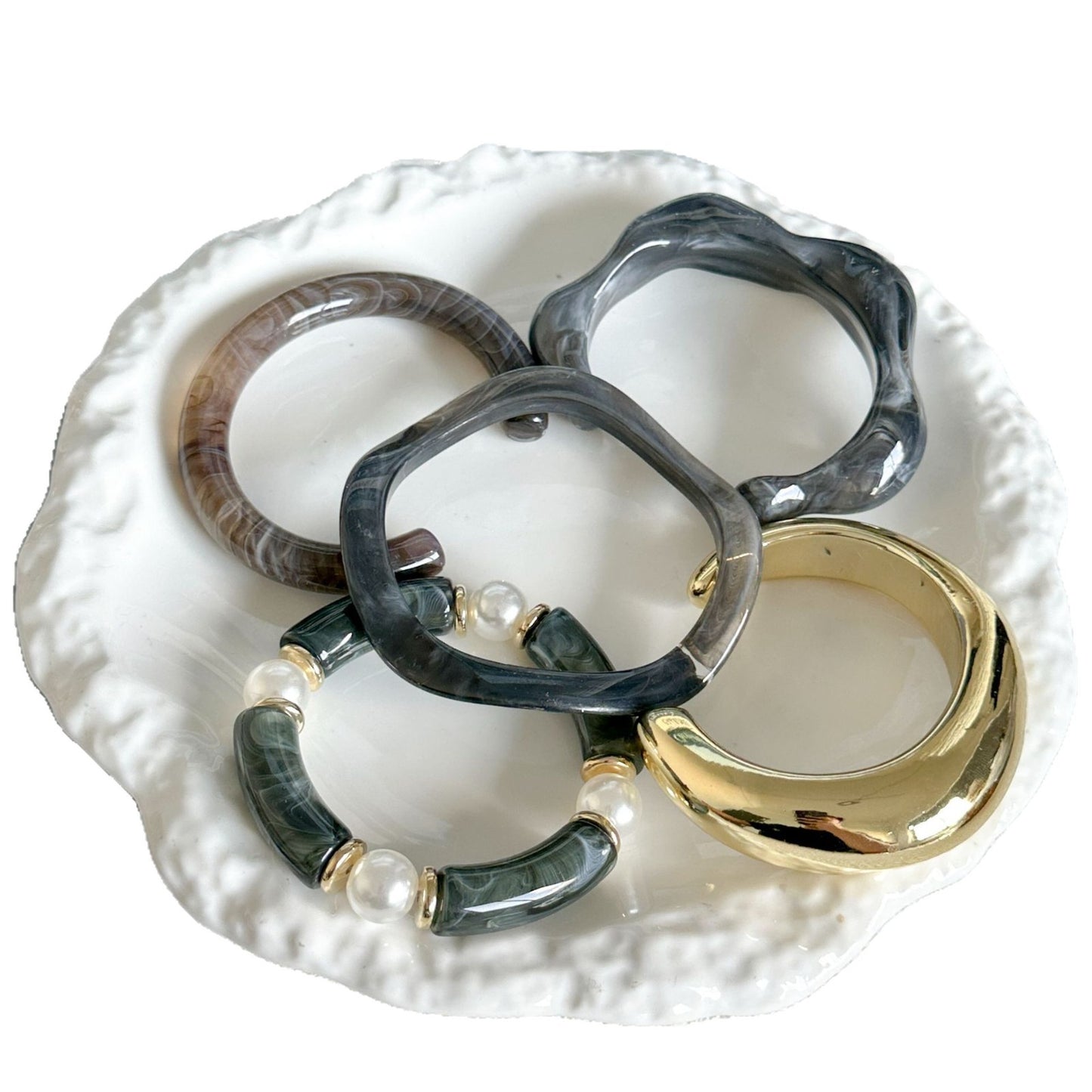 Fashion Minimalist Geometric Black Acrylic Plated Curved Tube Bracelet for Women