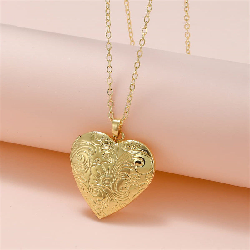 Natural Style Heart-Shaped Stainless Steel Necklace with Openable Photo Frame Pendant and Polished Finish for Women